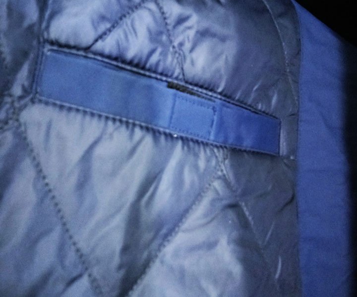 mặt trong áo phao